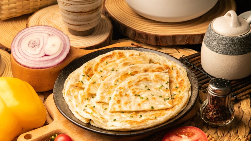 国产与进口休闲食品：一场品质与文化的碰撞